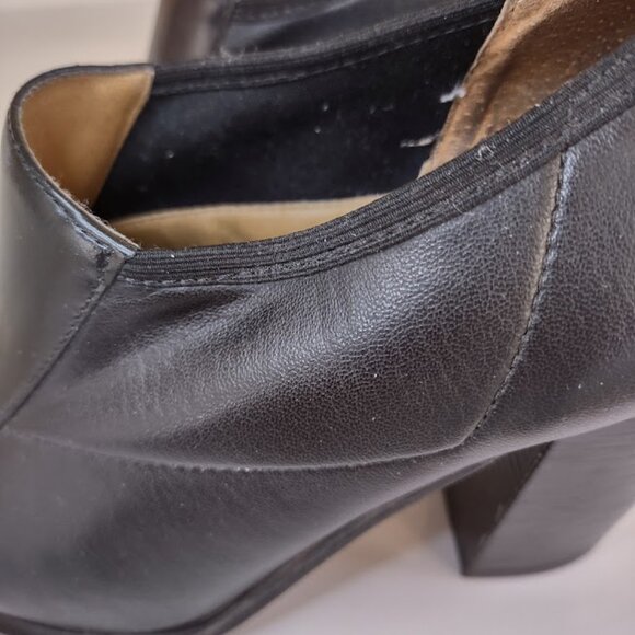 Ladies Black High Heel Shoes - Picture 4 of 6